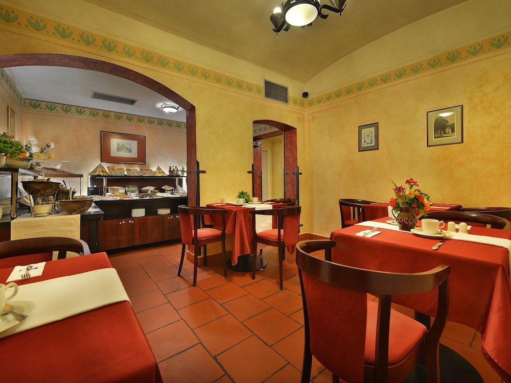 EA Hotel Jeleni dvur Prague Castle