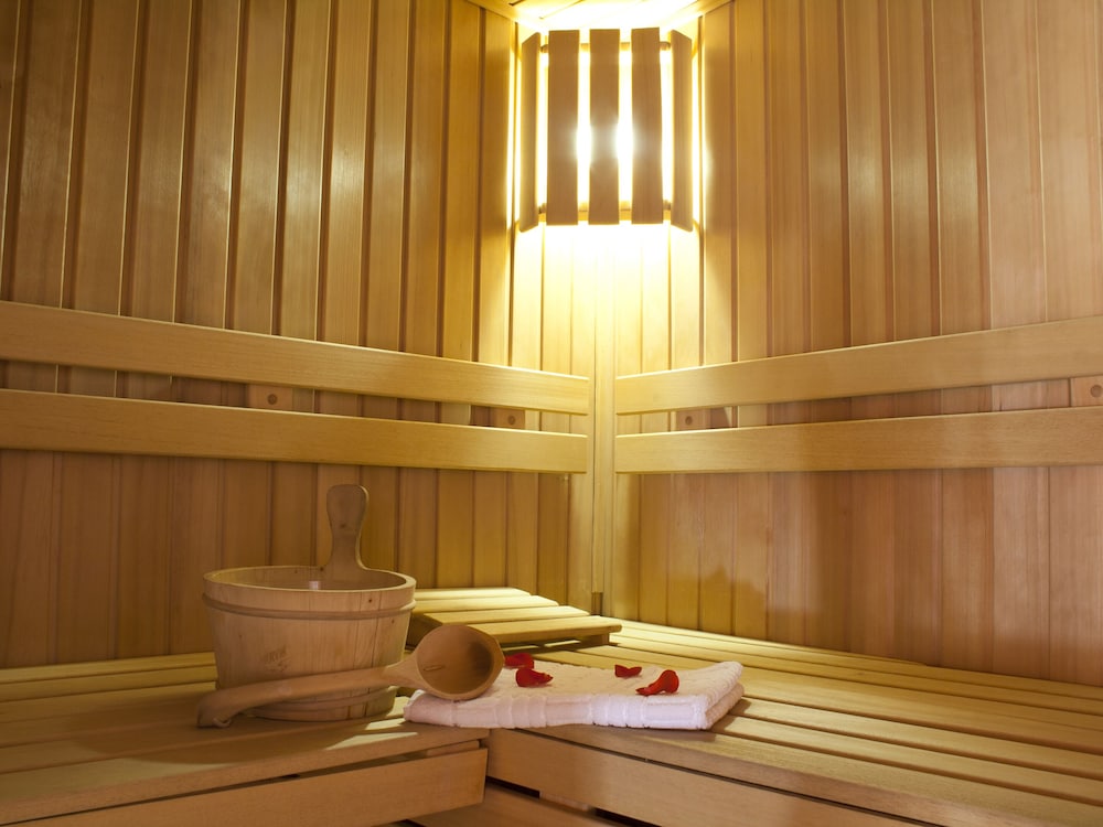 EA Hotel Crystal Palace