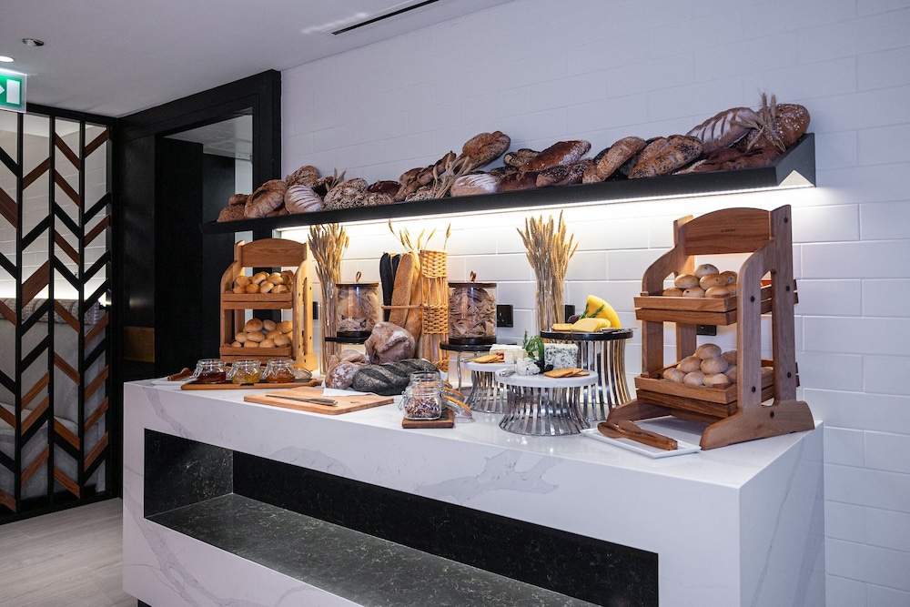 Rose Rayhaan by Rotana