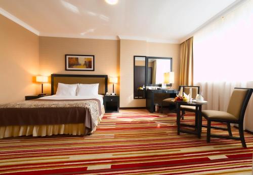 Executive Suites By Mourouj Gloria