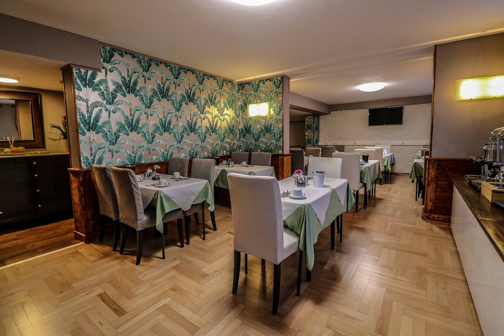 Rödelheimer Hof Garni