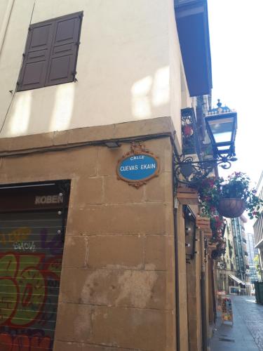 Pension Luxury Lo Bilbao