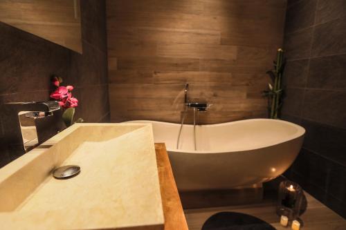 Residence Du Louvre LRA Cannes