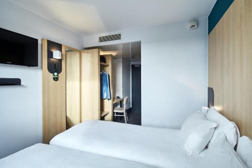 B&B Hotel Paris Nord Gonesse Parc des Expos