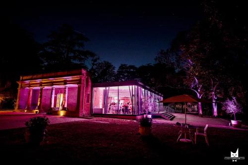 Le Domaine de Montjoie BW Premier Collection