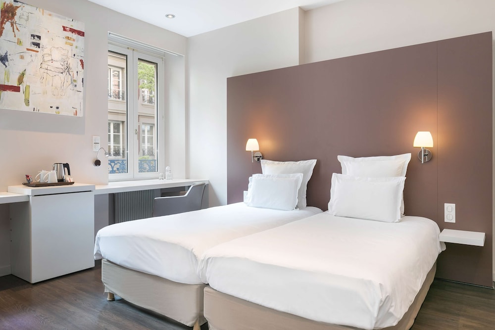 Hôtel de l'Europe by HappyCulture