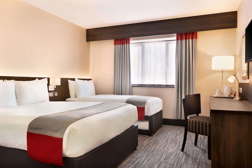 Ramada by Wyndham Bristol West