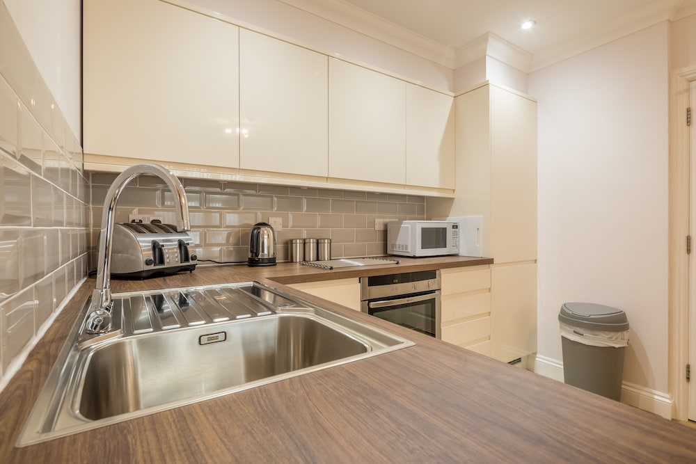 Autumn House Bed & Breakfast