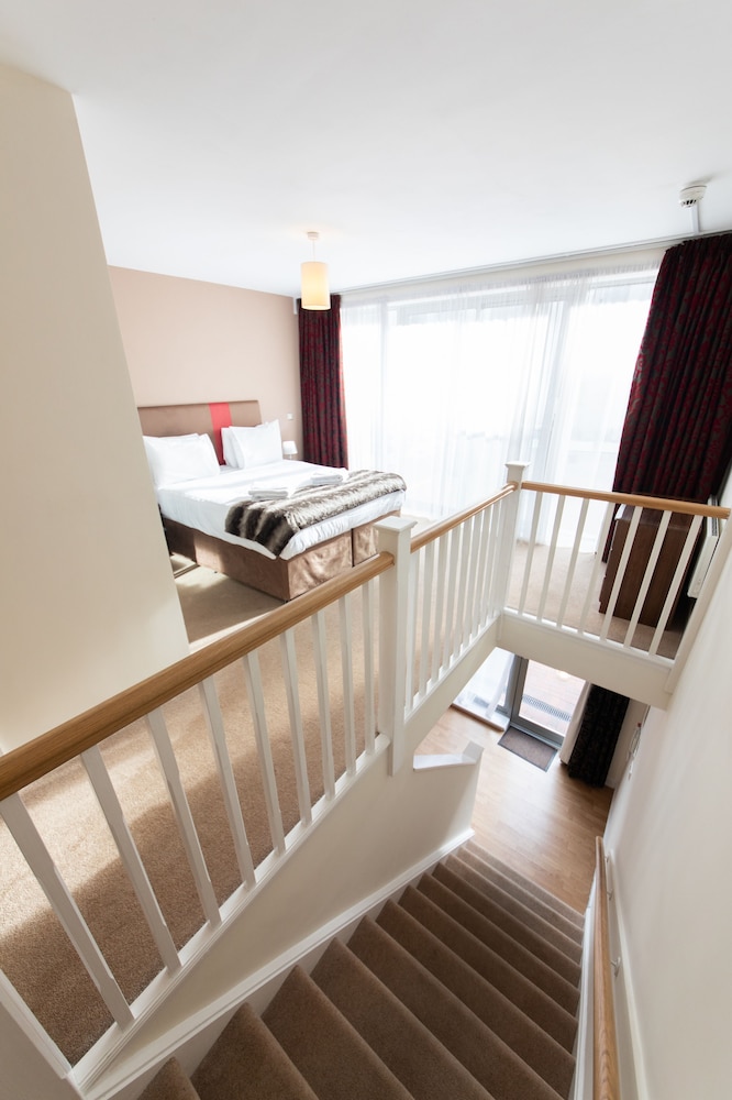 The Spires Serviced Apartments
