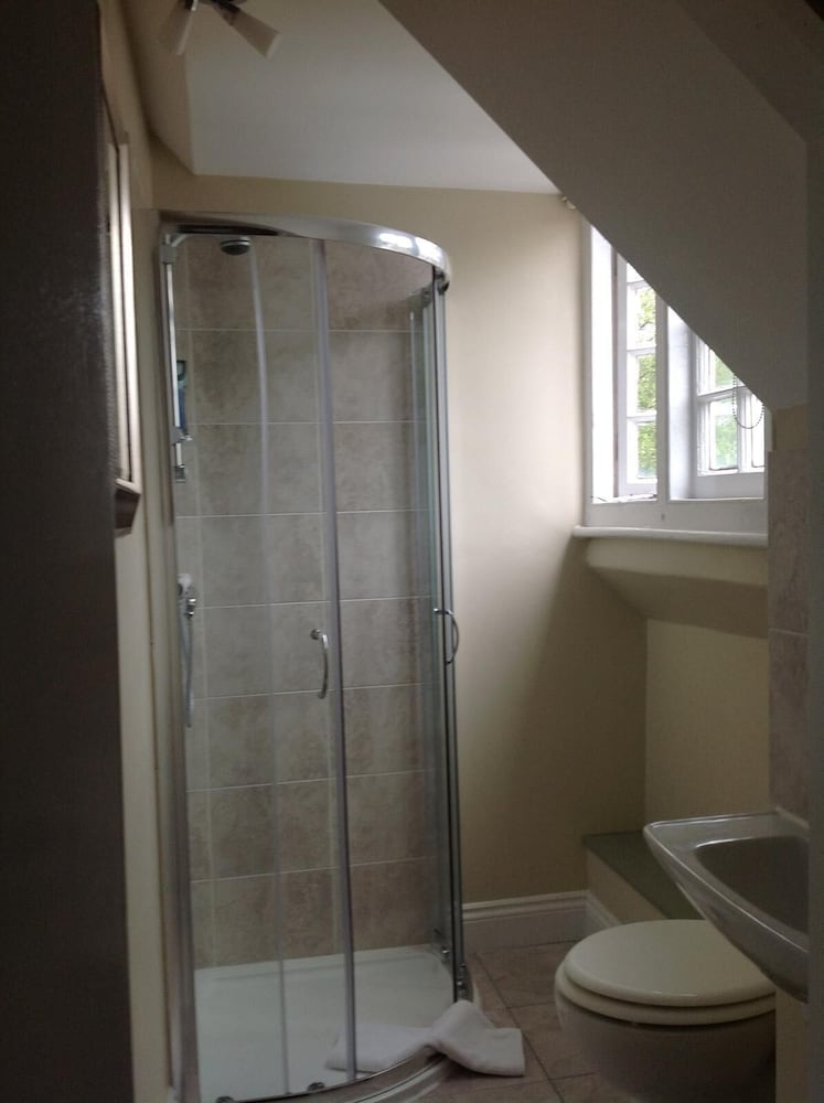 The Stag Enfield Bar & Guesthouse