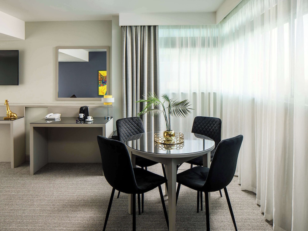 Mercure Manchester Piccadilly Hotel