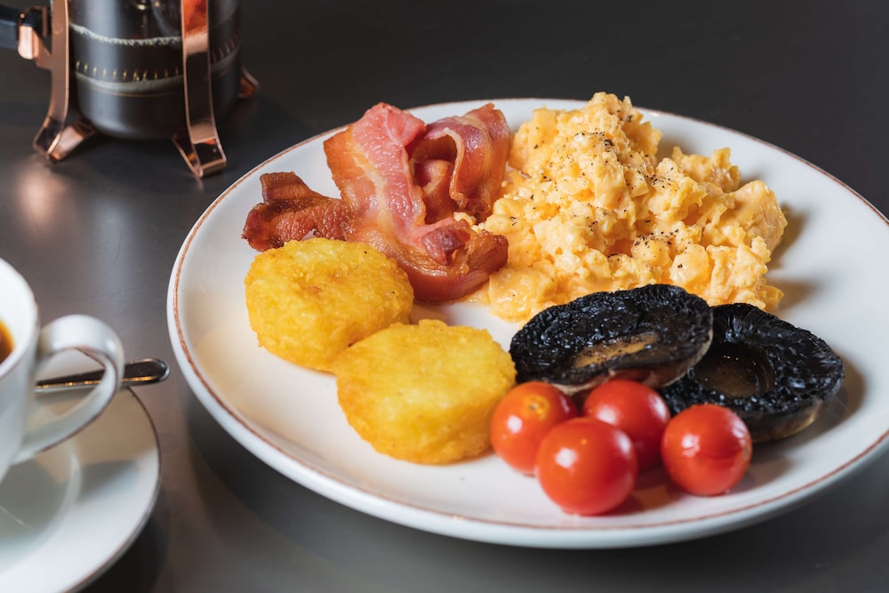 The Edwardian Manchester, a Radisson Collection Hotel