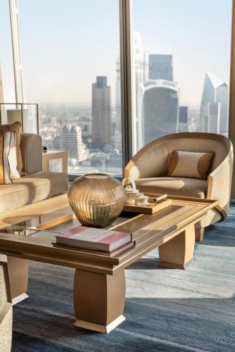 Shangri-La Hotel, At The Shard, London