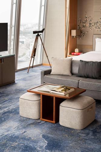 Shangri-La Hotel, At The Shard, London