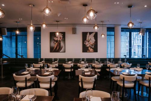 The Westminster London, Curio Collection by Hilton