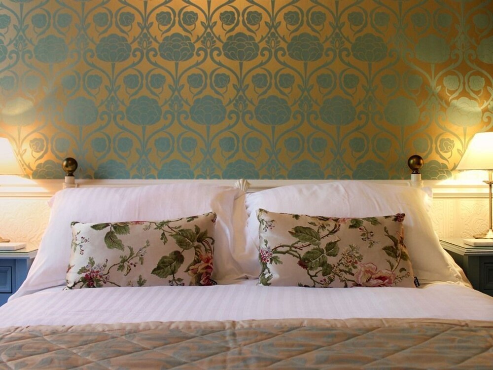 The Bishop And The Bison