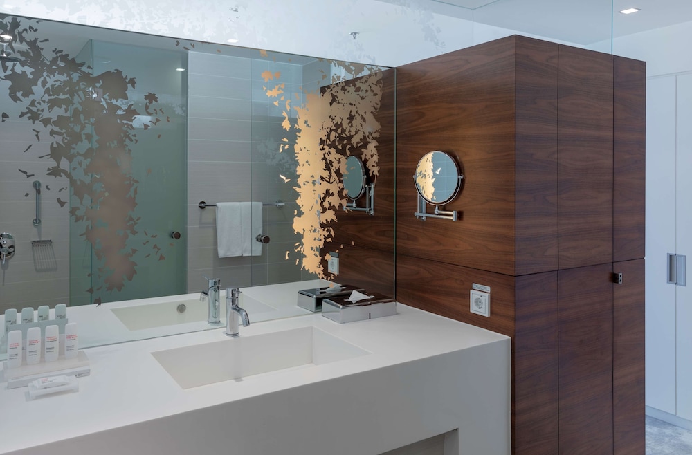 Radisson Blu Iveria Hotel, Tbilisi City Centre