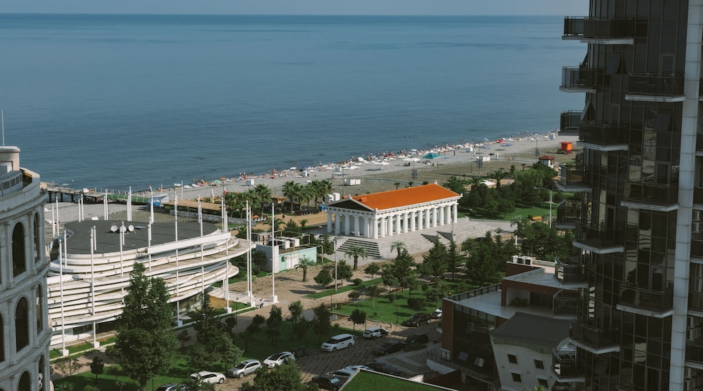 Silk Road Sea Towers Batumi Apart Hotel