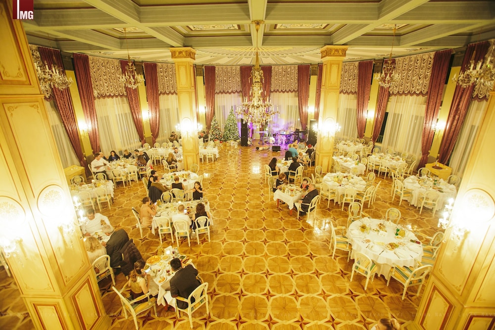 Hotel Intourist Palace