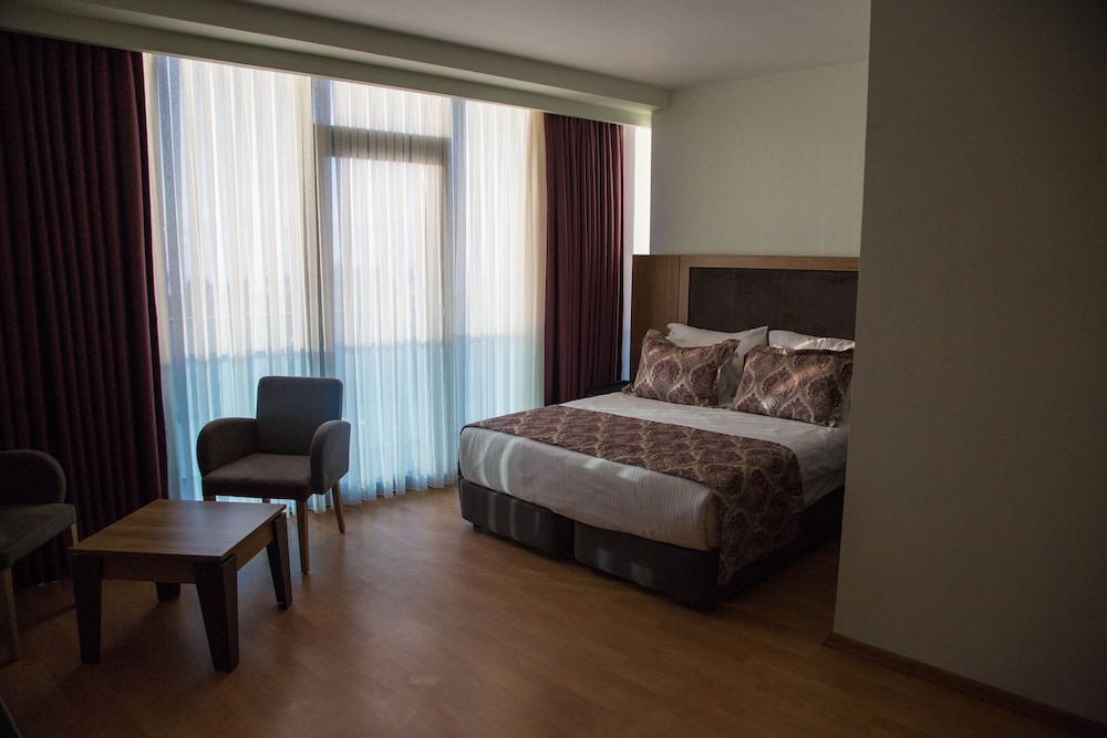 Euphoria Batumi Hotel