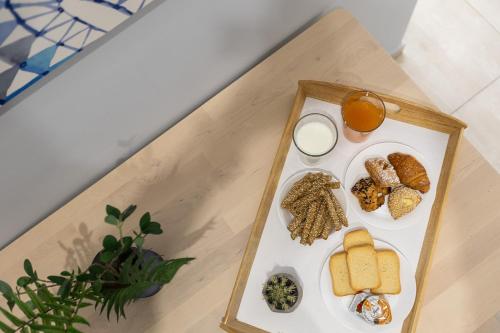 Omnia Pagrati Apartments