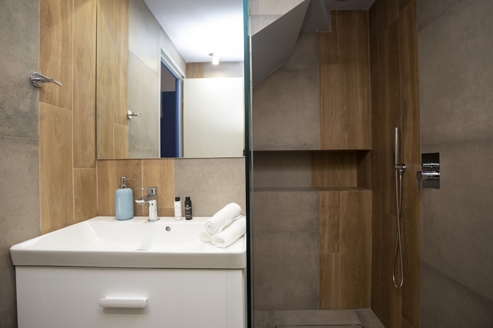 The Frogs Guesthouse