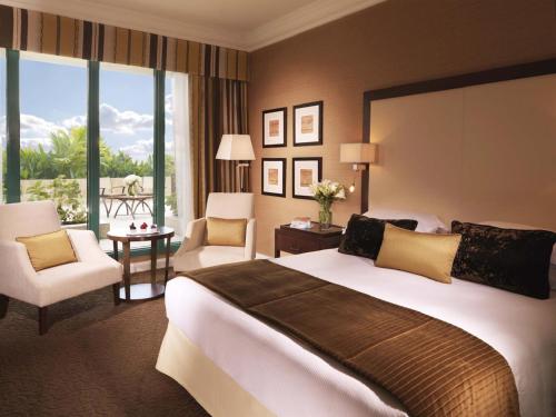 Mövenpick Dubai Grand Al Bustan