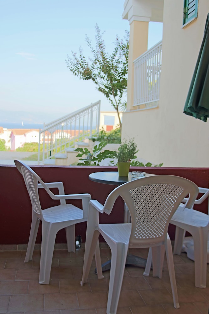 Mediterranean Blue Complex