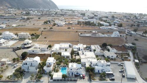 Kapetanios Studios Apartments