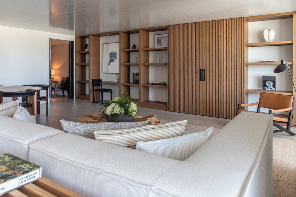 Four Seasons Astir Palace Hotel Athens