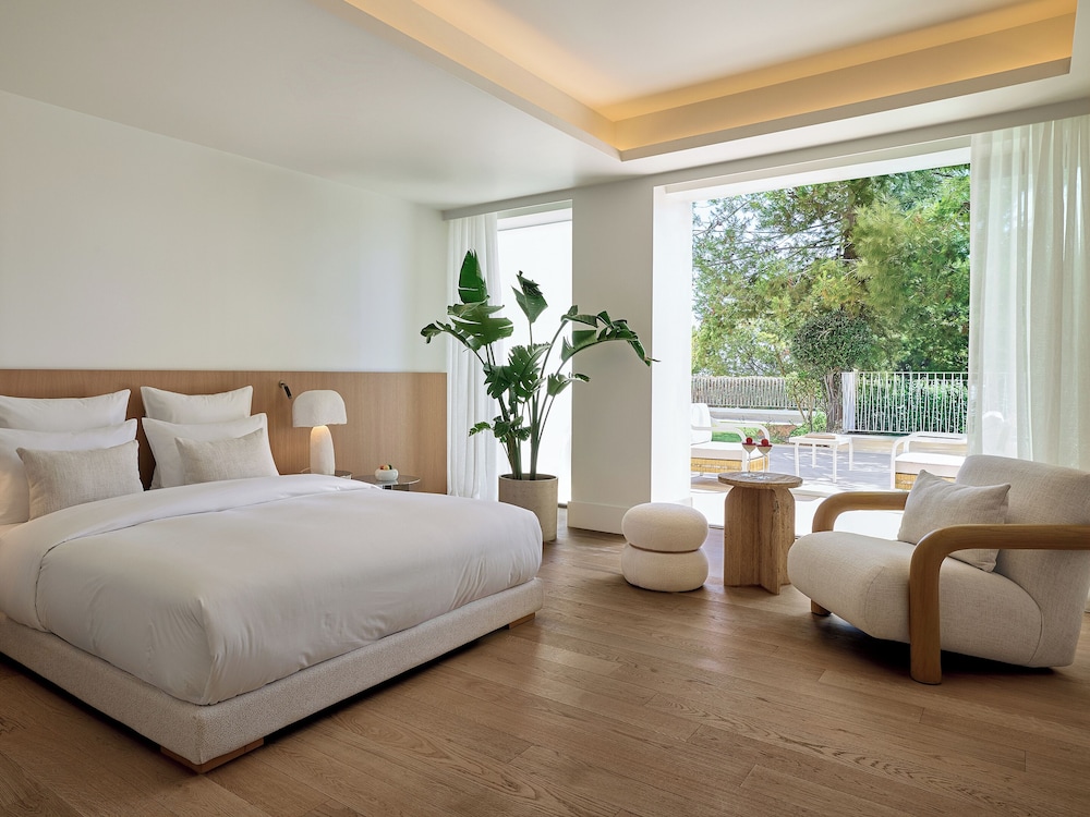 The Roc Club, A Grecotel Hotel to Live