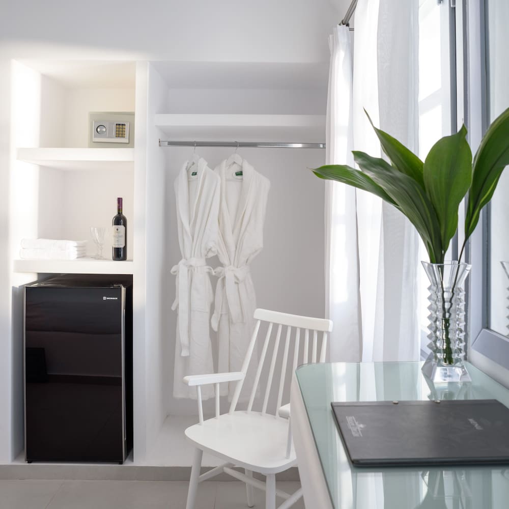 Maison Des Lys Luxury Suites