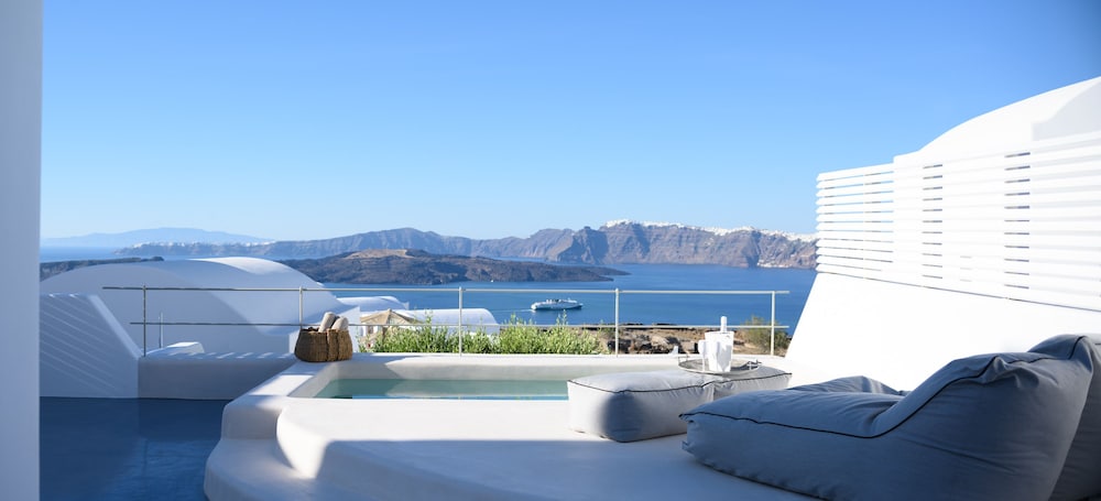 Cape 9 Suites & Villas