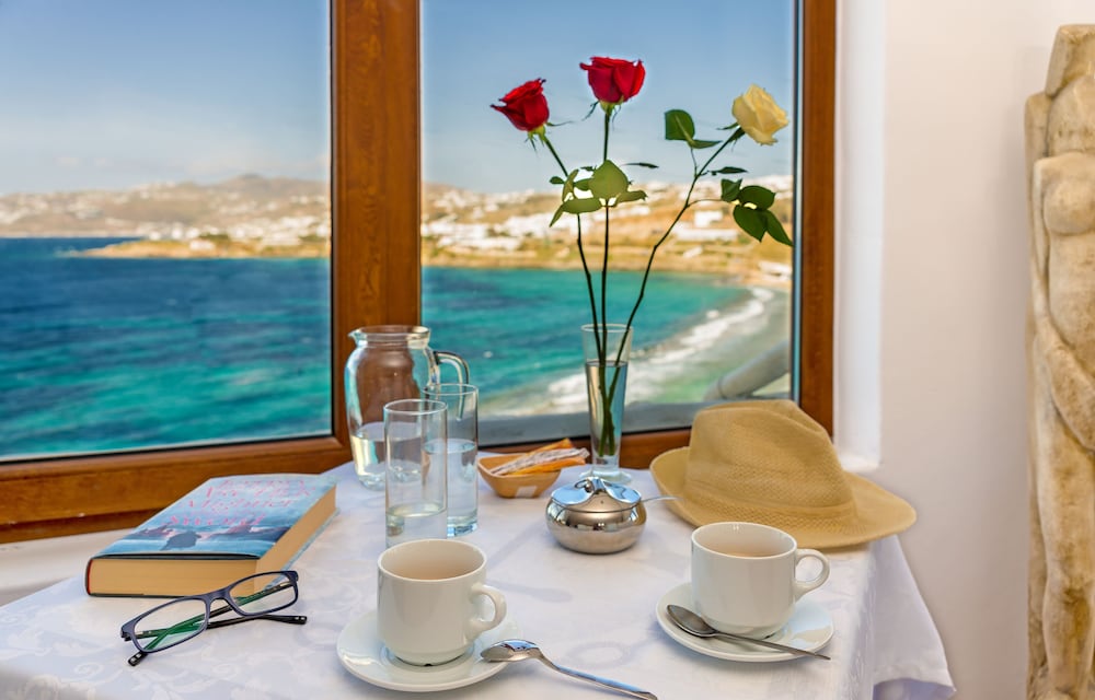 Cape Mykonos Residences