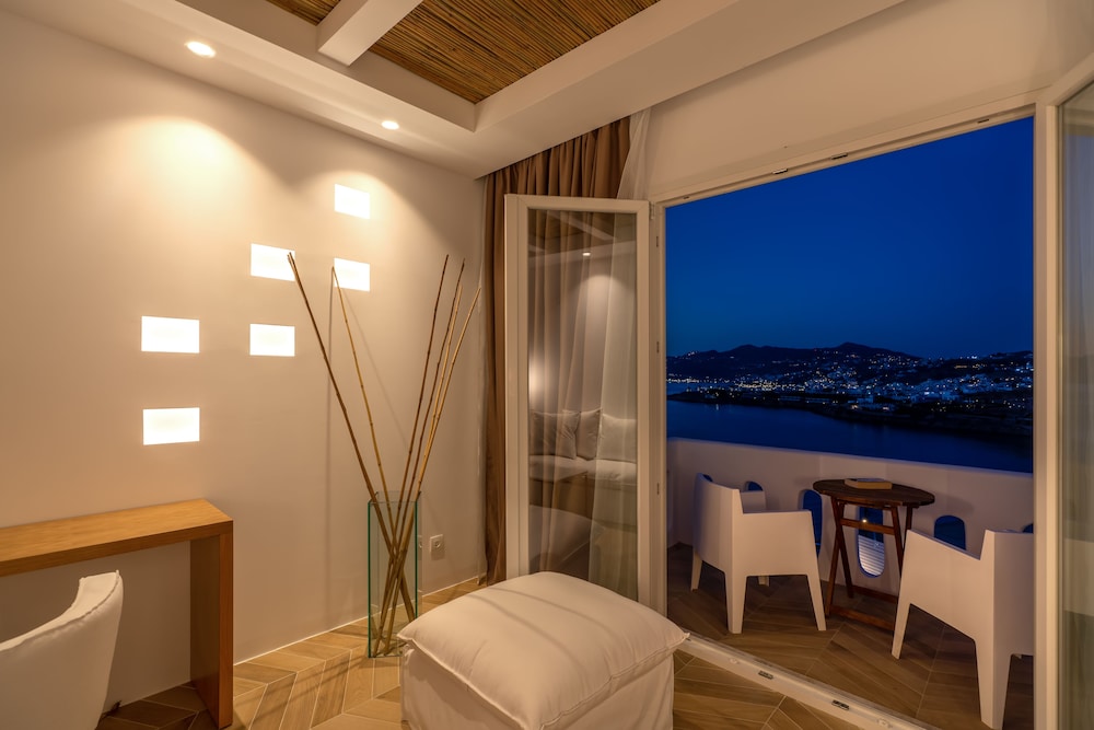Cape Mykonos Residences