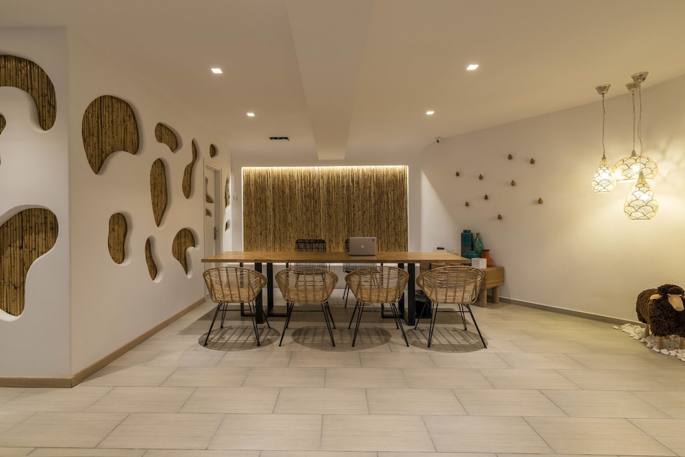 Artemoula’s Studios