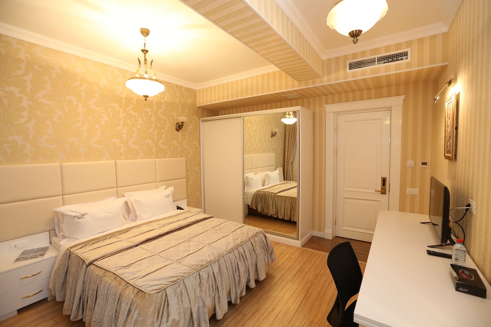 Old Street Boutique Hotel