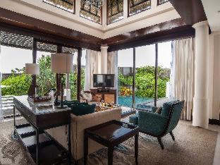 Samabe Bali Suites & Villas