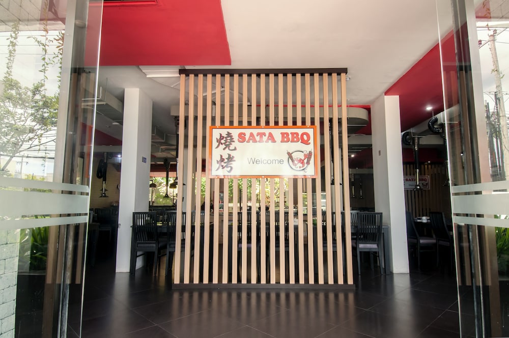 100 Sunset Boutique Hotel