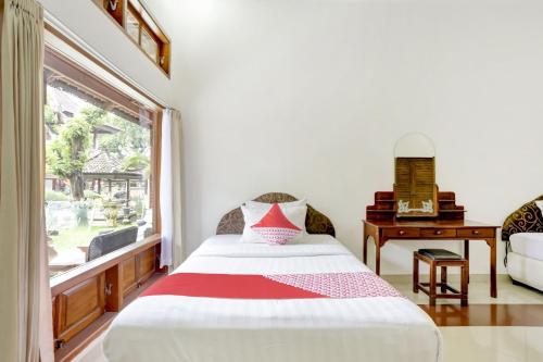 Super OYO 3261 Hotel Ratu