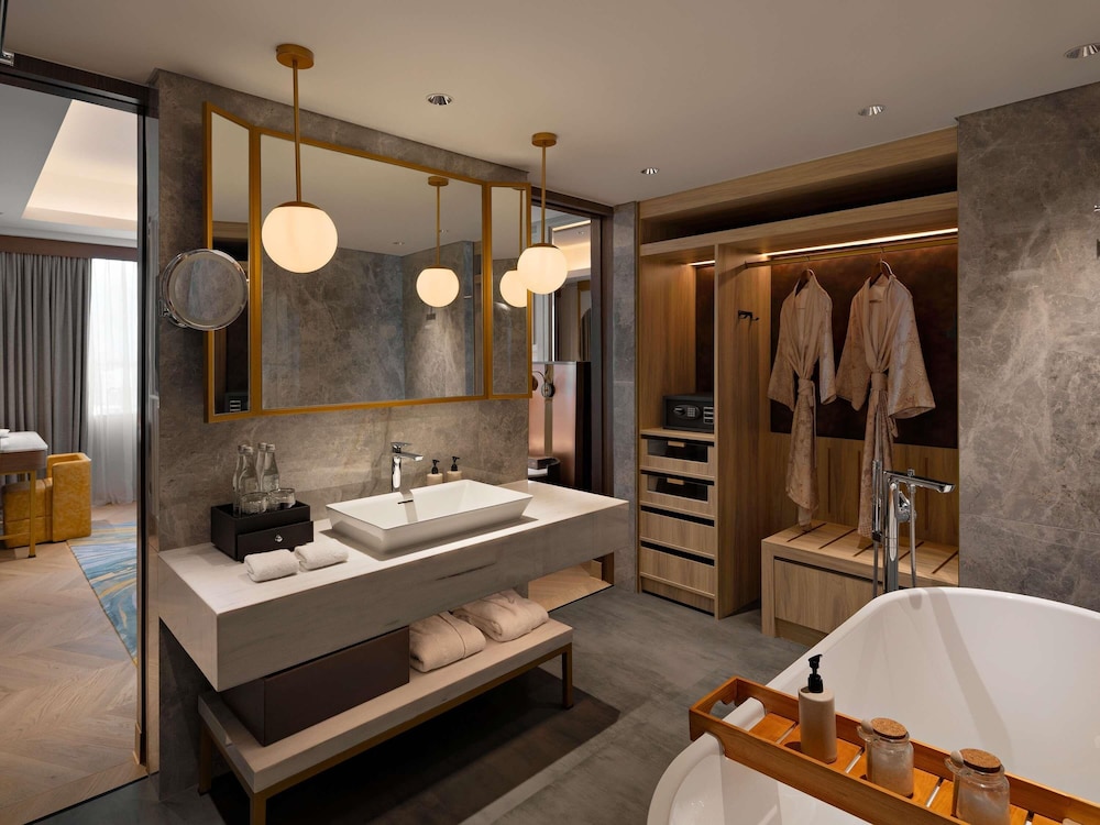 Mövenpick Hotel Jakarta City Centre