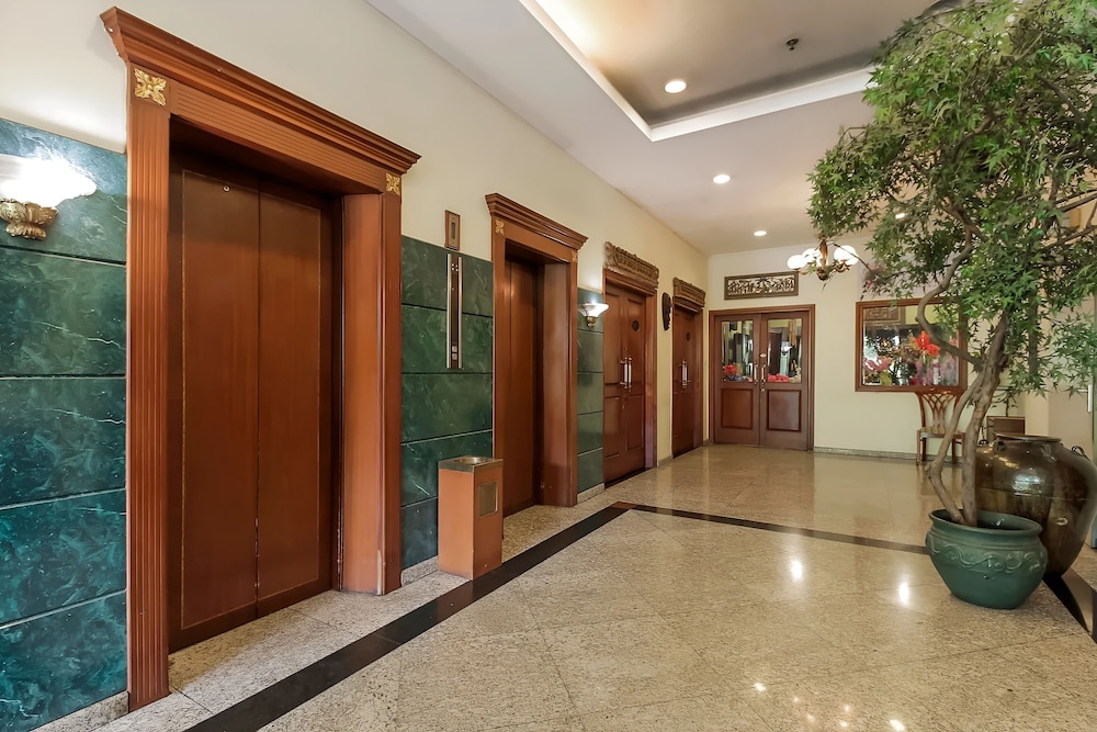 The Paragon Wahid Hasyim