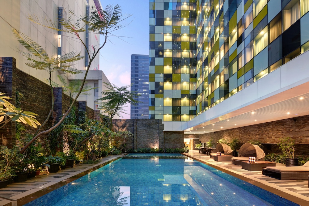 Grand Mercure Jakarta Harmoni