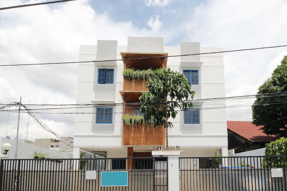 Tuju Abuserin Syariah