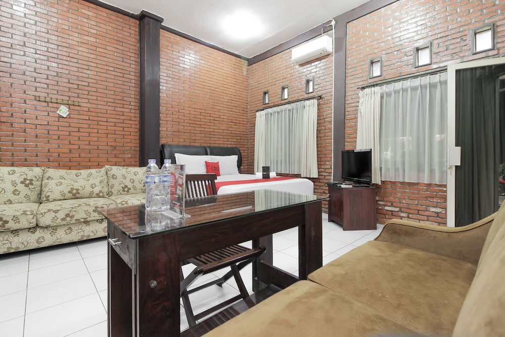 RedDoorz @ Cilandak Timur