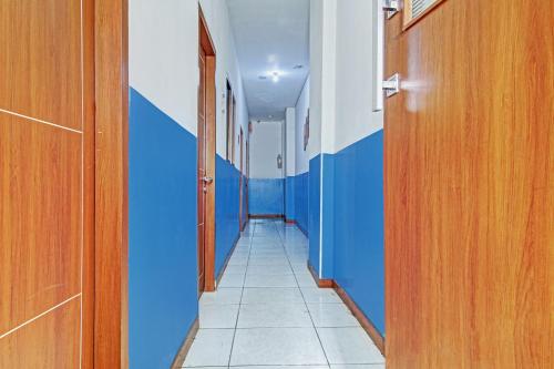 Super OYO 90422 Mall Of Indonesia