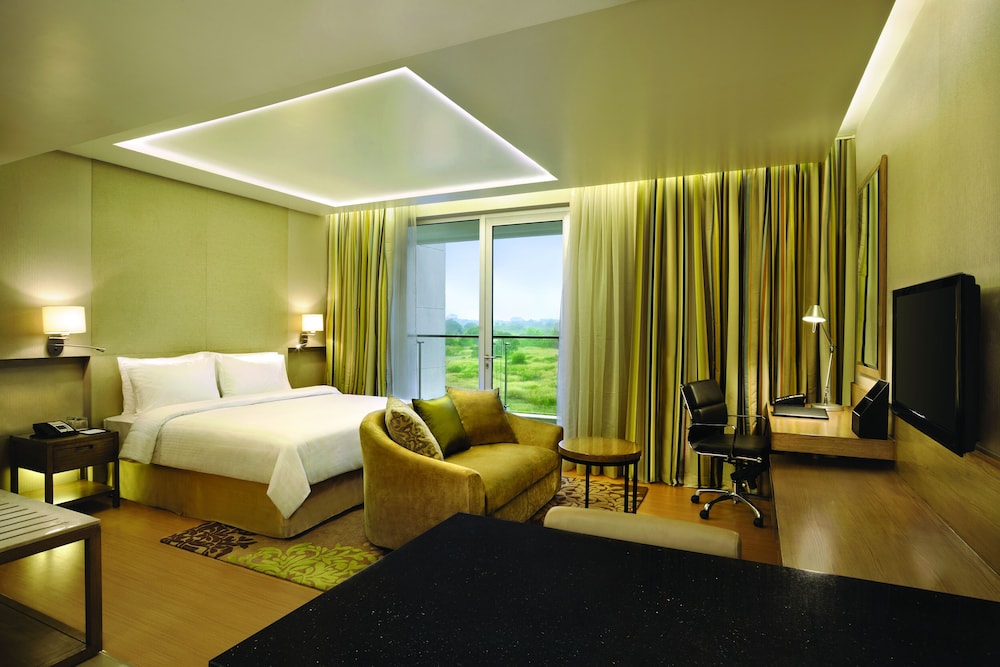 DoubleTree Suites by Hilton Bengaluru Outer Ring Road
