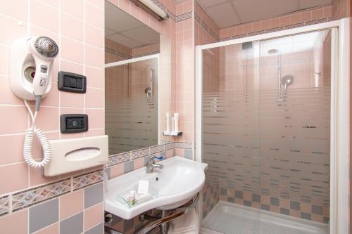 Blu Hotel Collegno - Sure Hotel Collection