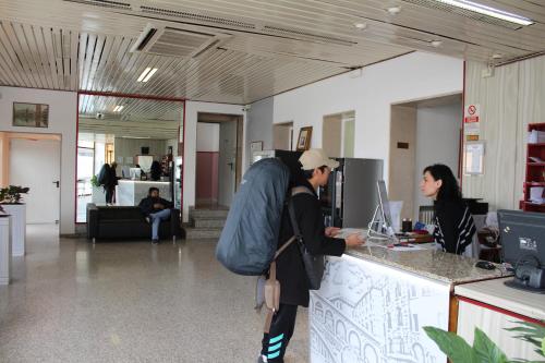 Hotel & Hostel Colombo For Backpackers