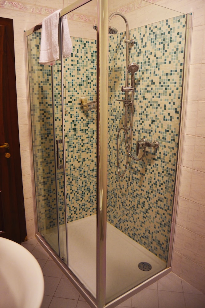 Venice Lion Residence